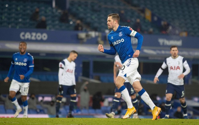 这一幕不仅 这一幕不仅